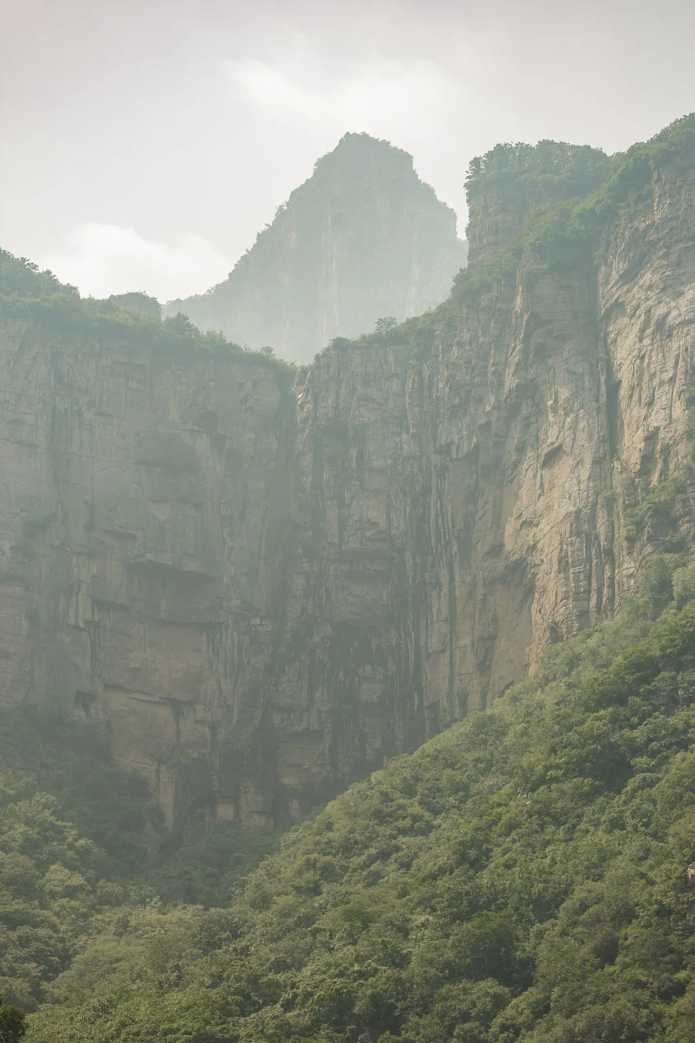 温州雁荡山悬崖
